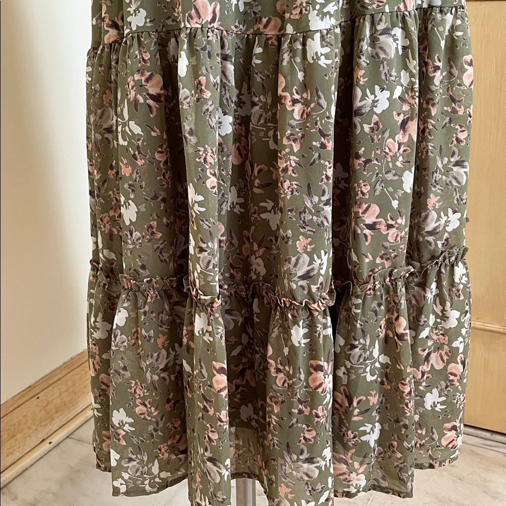 Olive Green Floral Tiered Midi Dress - Picture 9 of 16